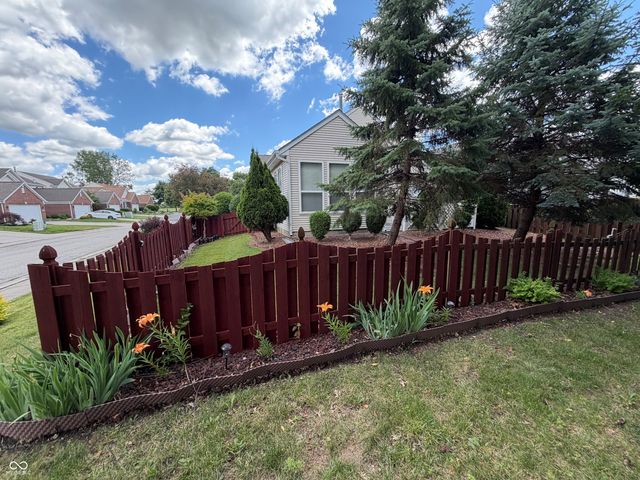 5506 Wilder Way, Indianapolis, IN 46216