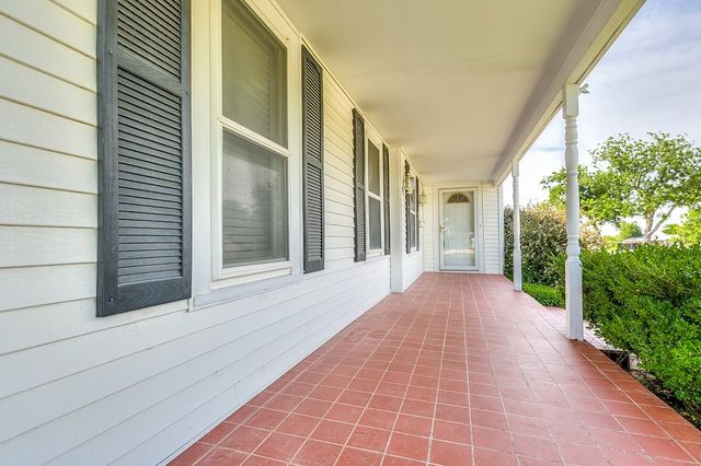 601 N 3rd Street, Ballinger, TX 76821