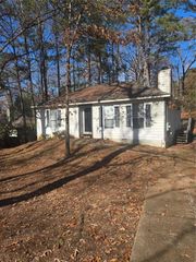 149 Oakland Boulevard, Stockbridge, GA 30281