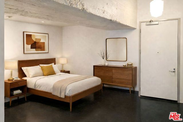 849 S Broadway M9, Los Angeles, CA 90014