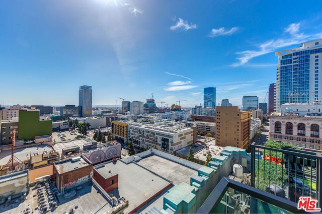 849 S Broadway M9, Los Angeles, CA 90014
