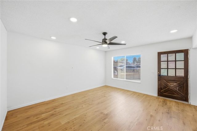 2037 Sequoia, Barstow, CA 92311
