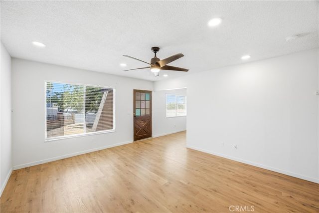 2037 Sequoia, Barstow, CA 92311