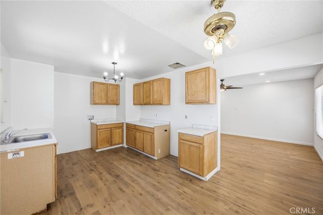 2037 Sequoia, Barstow, CA 92311
