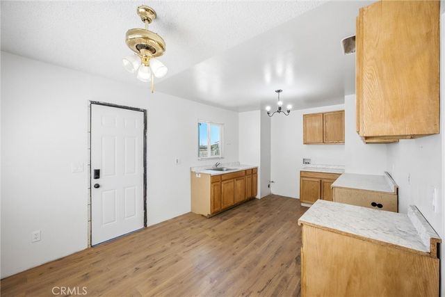 2037 Sequoia, Barstow, CA 92311