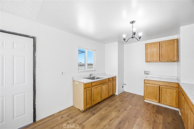 2037 Sequoia, Barstow, CA 92311