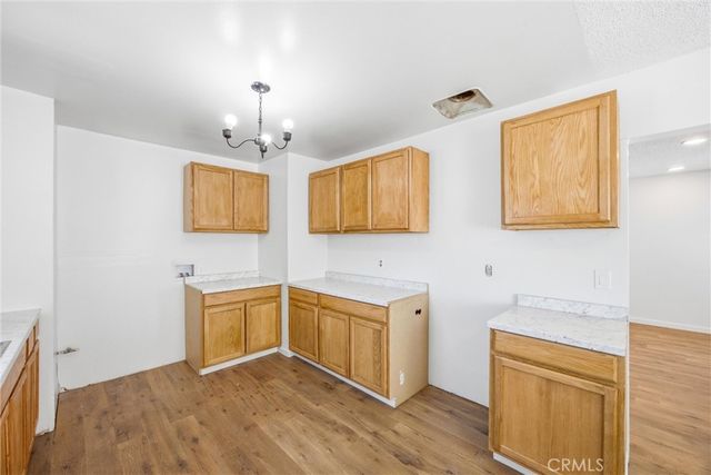 2037 Sequoia, Barstow, CA 92311