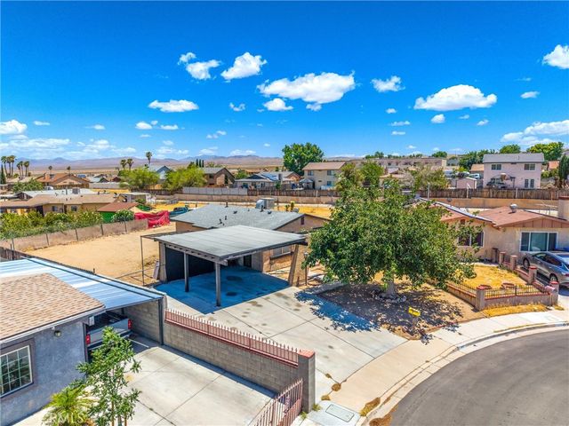 2037 Sequoia, Barstow, CA 92311