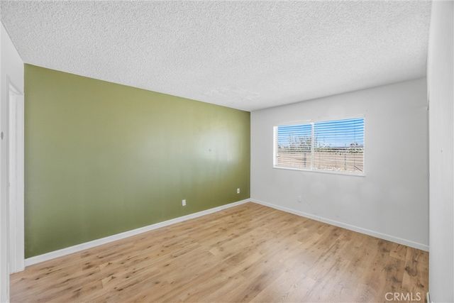 2037 Sequoia, Barstow, CA 92311