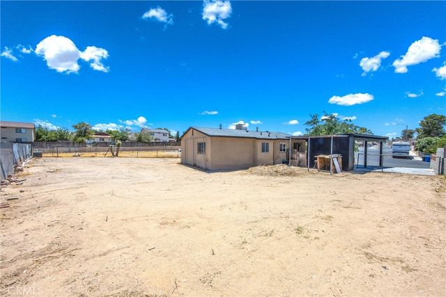 2037 Sequoia, Barstow, CA 92311
