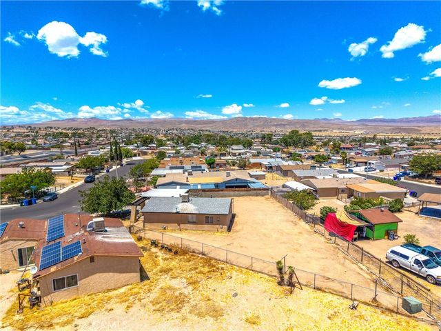 2037 Sequoia, Barstow, CA 92311