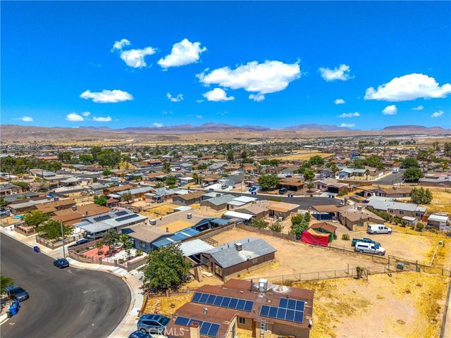 2037 Sequoia, Barstow, CA 92311