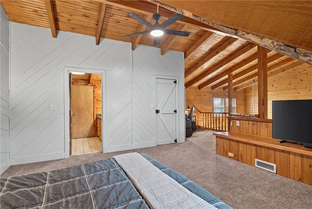 18578 Harmon Road, Fayetteville, AR 72704