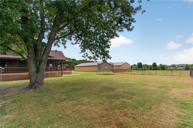 18578 Harmon Road, Fayetteville, AR 72704