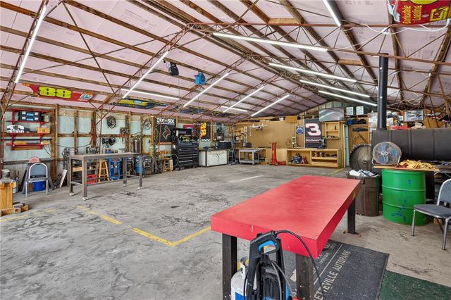 18578 Harmon Road, Fayetteville, AR 72704