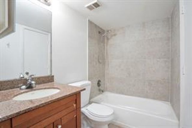 11456 NW 43rd St, Coral Springs, FL 33065