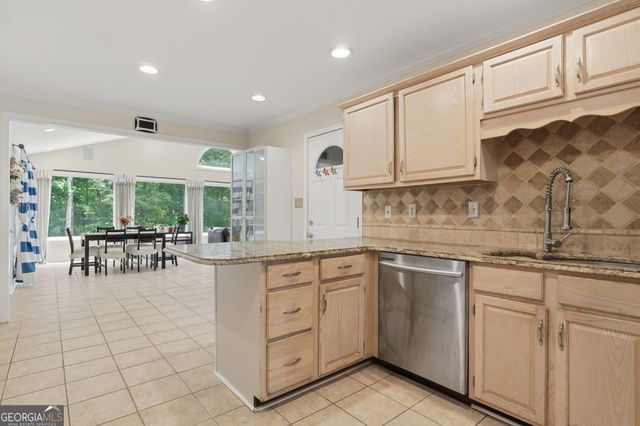 118 Kimmer Road, Peachtree City, GA 30269