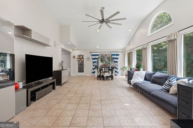118 Kimmer Road, Peachtree City, GA 30269