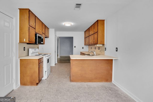 401 Crosshaven Way, Mcdonough, GA 30253