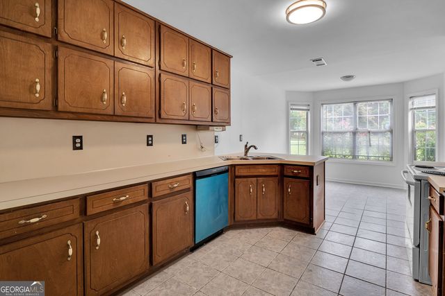 401 Crosshaven Way, Mcdonough, GA 30253