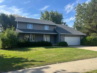 4171 Midlane Drive, Wadsworth, IL 60083