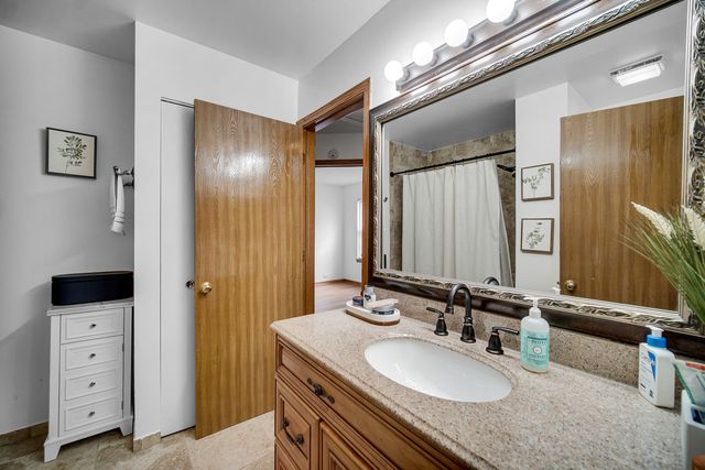 1143 Wickfield Court, Naperville, IL 60563