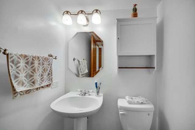 1143 Wickfield Court, Naperville, IL 60563