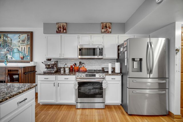 1143 Wickfield Court, Naperville, IL 60563