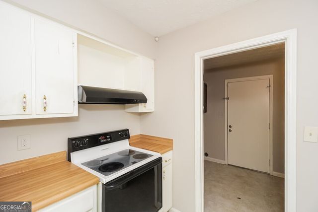 243 Sedgefield Drive, Jonesboro, GA 30236