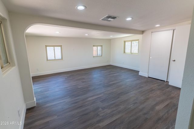 8815 N 31ST Avenue, Phoenix, AZ 85051