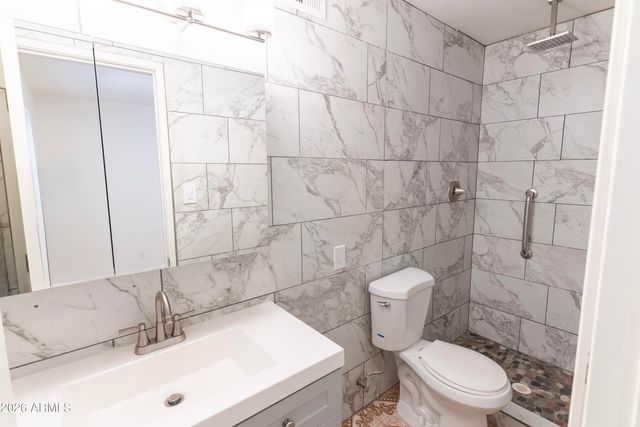 8815 N 31ST Avenue, Phoenix, AZ 85051