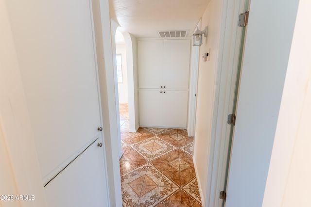 8815 N 31ST Avenue, Phoenix, AZ 85051