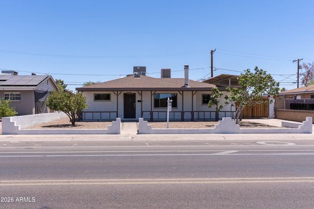 8815 N 31ST Avenue, Phoenix, AZ 85051