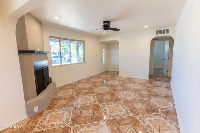 8815 N 31ST Avenue, Phoenix, AZ 85051