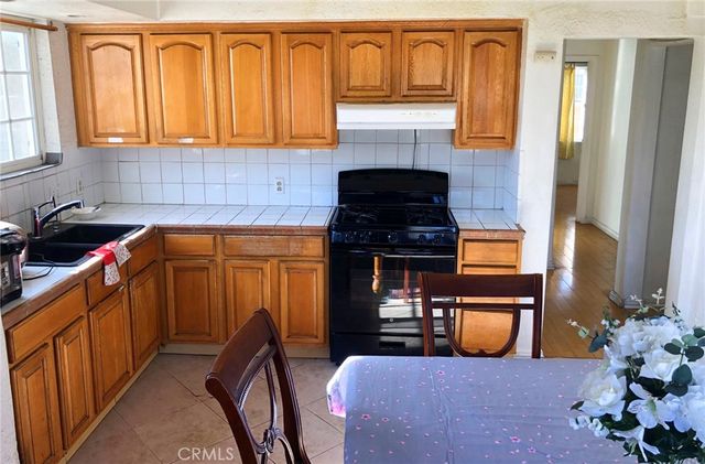 832 Olney, San Gabriel, CA 91776