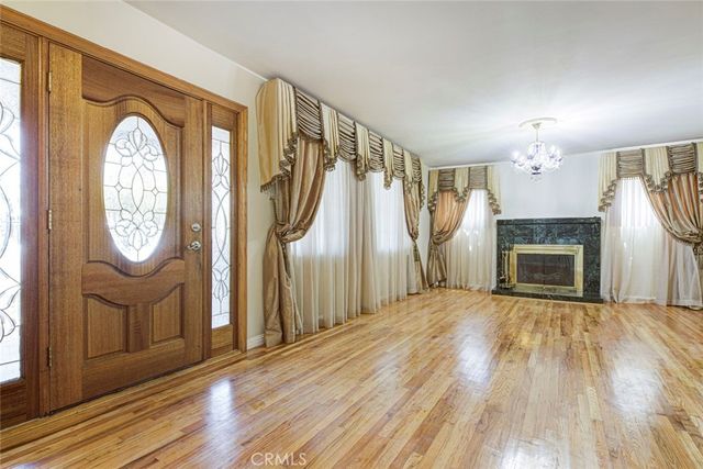 6149 Case Ave, North Hollywood, CA 91606
