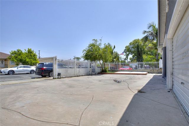 6149 Case Ave, North Hollywood, CA 91606