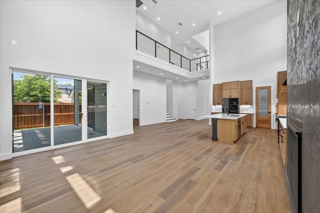 1942 Leath Street, Dallas, TX 75212