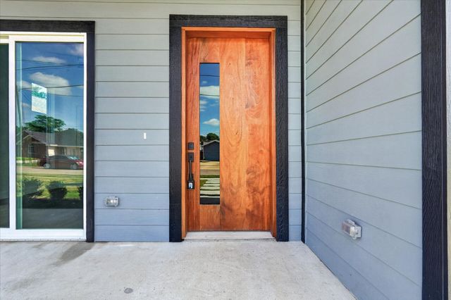 1942 Leath Street, Dallas, TX 75212