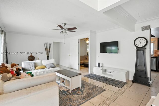 6990 NW 23rd St, Margate, FL 33063