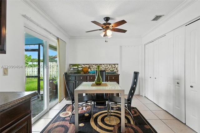 6990 NW 23rd St, Margate, FL 33063