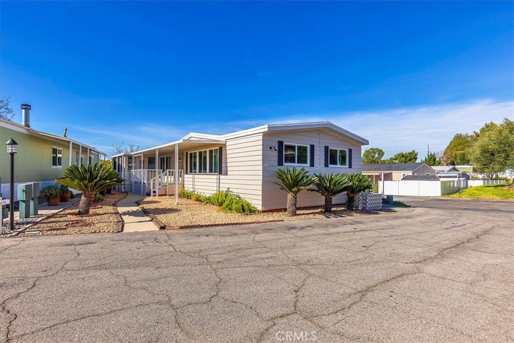 Image 2 of property listing at 31130 S General Kearny 134, Temecula, CA 92591