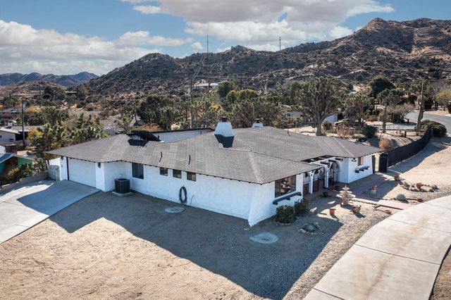 8687 Grand Avenue, Yucca Valley, CA 92284
