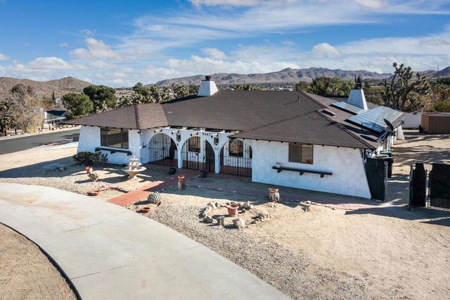 8687 Grand Avenue, Yucca Valley, CA 92284