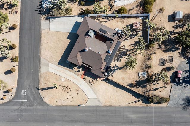 8687 Grand Avenue, Yucca Valley, CA 92284