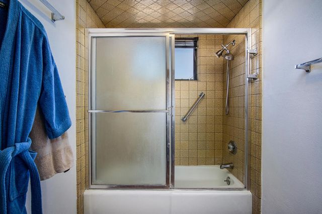 8687 Grand Avenue, Yucca Valley, CA 92284