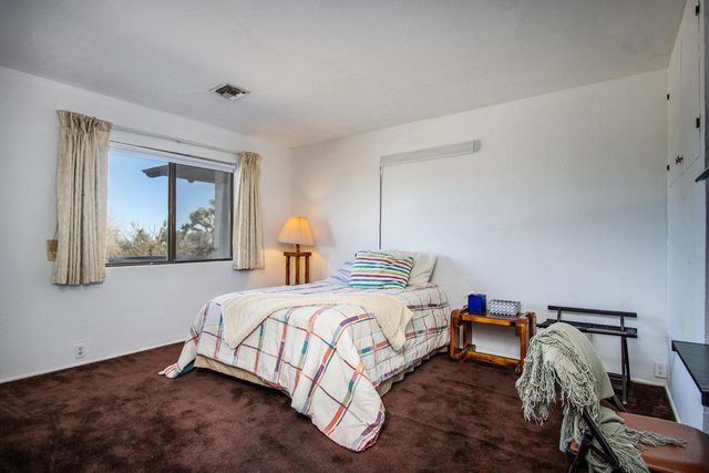 8687 Grand Avenue, Yucca Valley, CA 92284