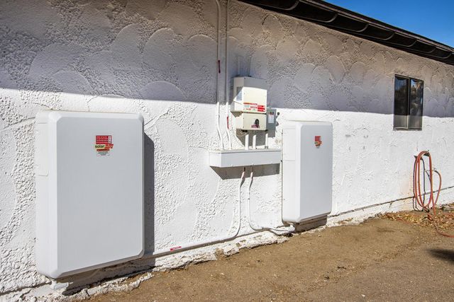 8687 Grand Avenue, Yucca Valley, CA 92284