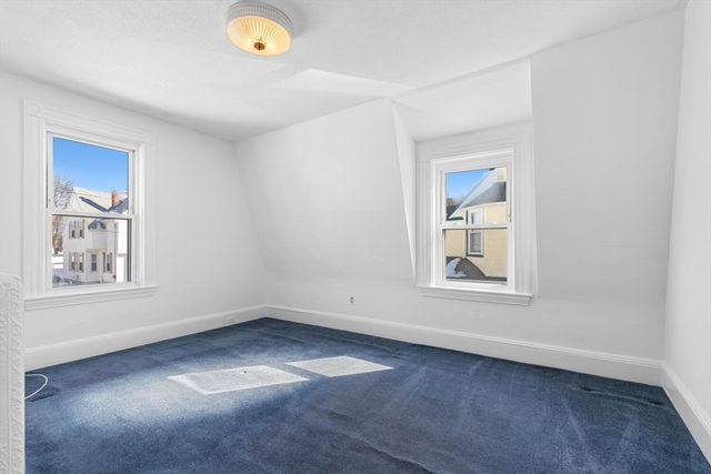 15 Cass St, Melrose, MA 02176