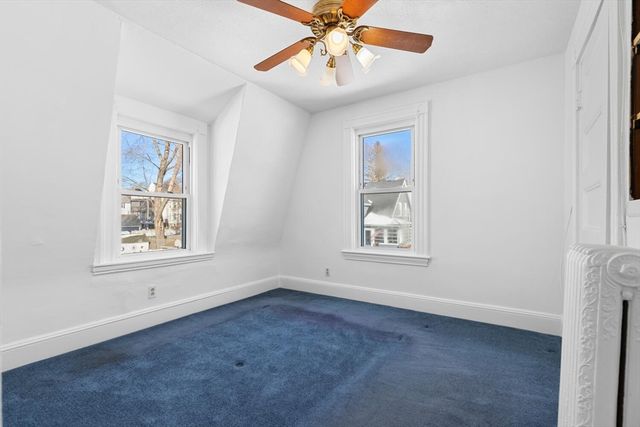 15 Cass St, Melrose, MA 02176